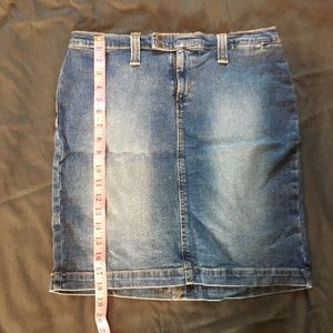 Motherhood Maternity Jean Skirt Size Small